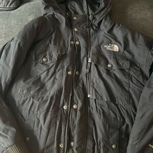 The North Face HyVent Gotham Pocket Outdoor Goose Puffer Down Jacket Size L